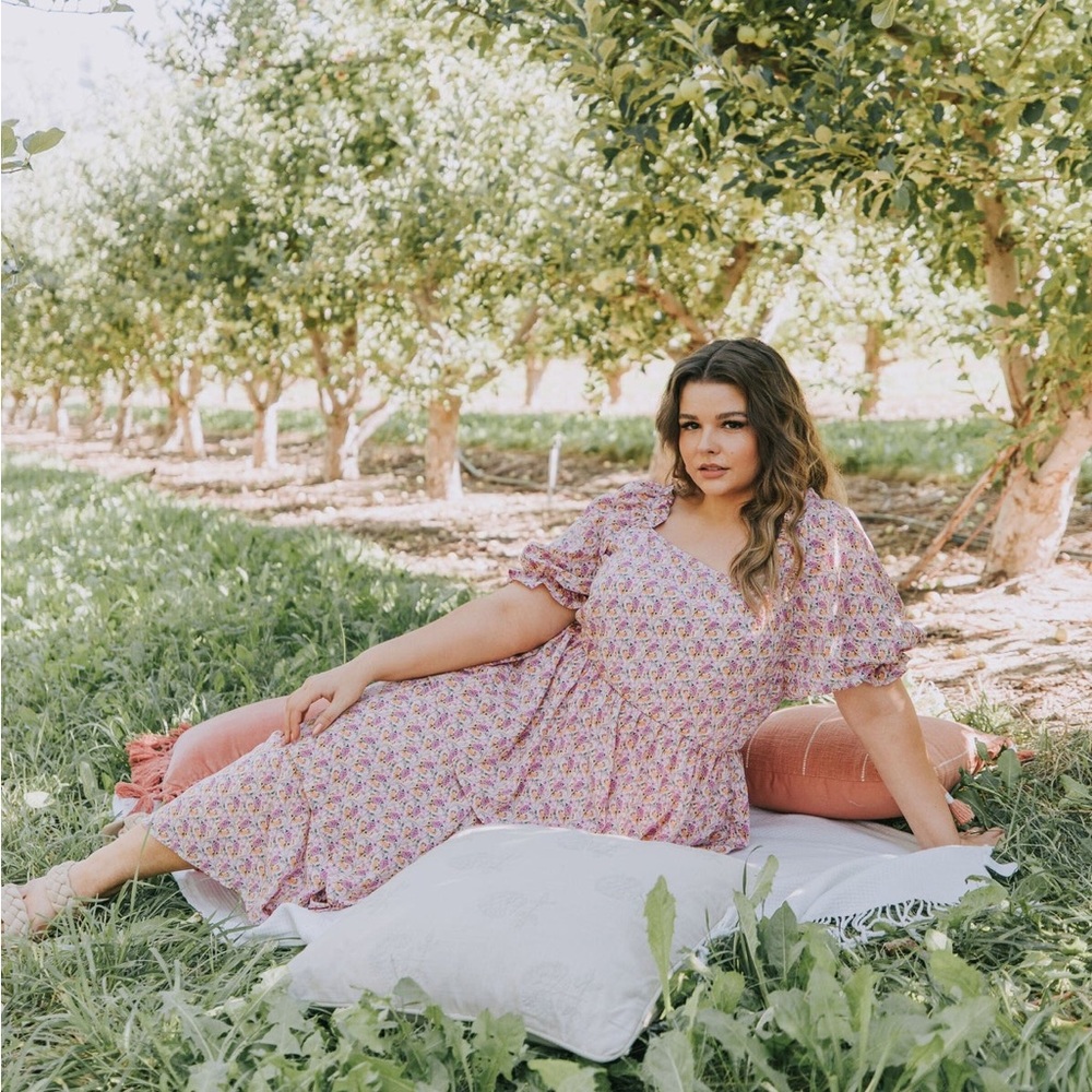 ONE LOVED BABE - FAIRYTALE ENDING DRESS Sz 3XL